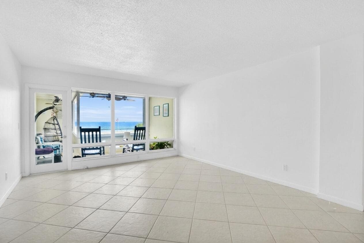 1850 S Ocean Boulevard 304 photo 4