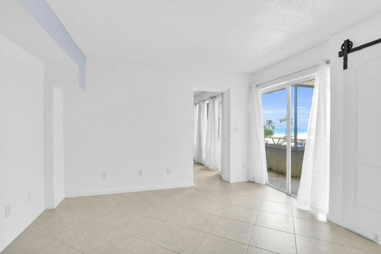 1850 S Ocean Boulevard 304 photo 8