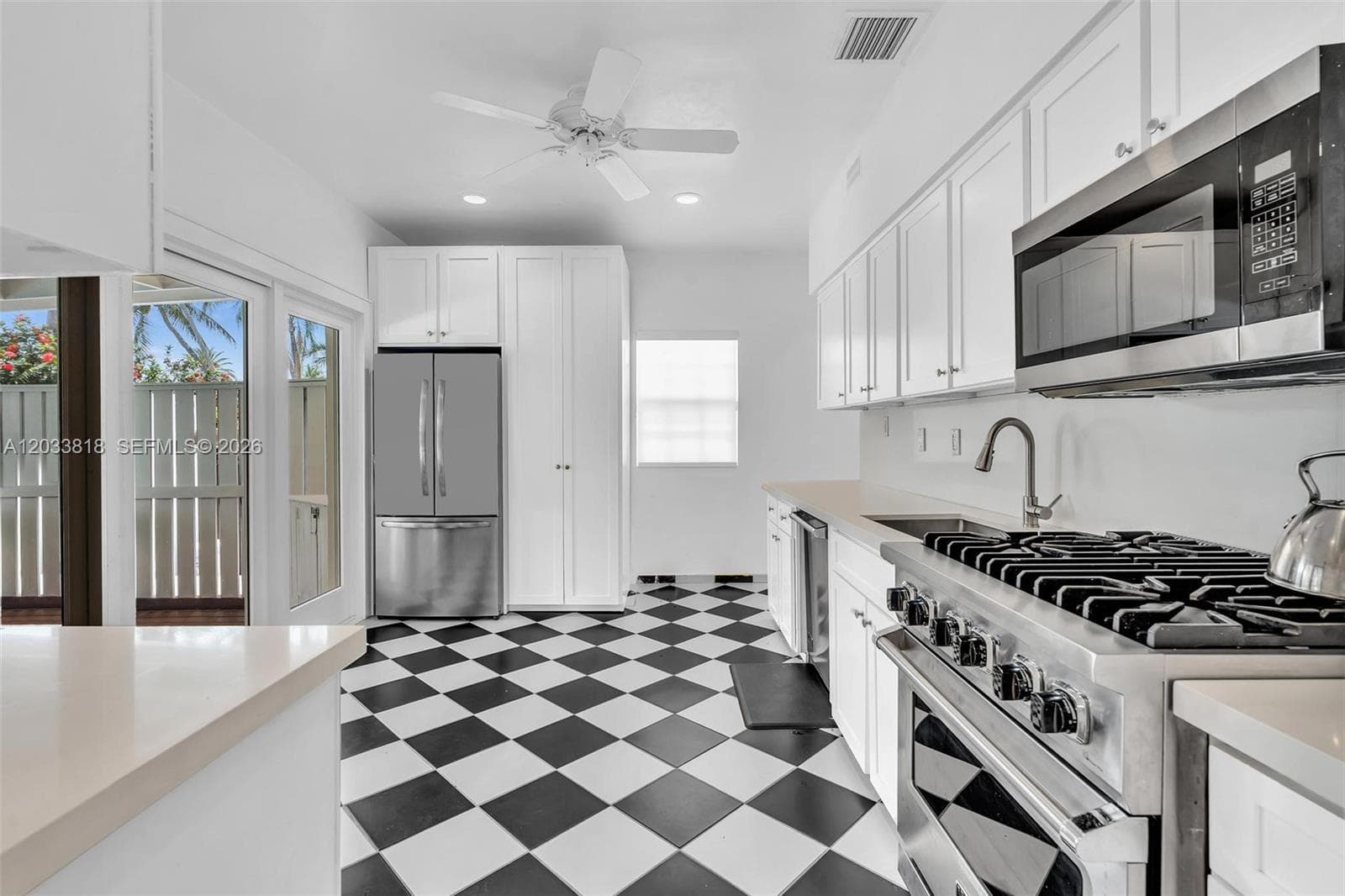 924 Belle Meade Island Dr . photo 17