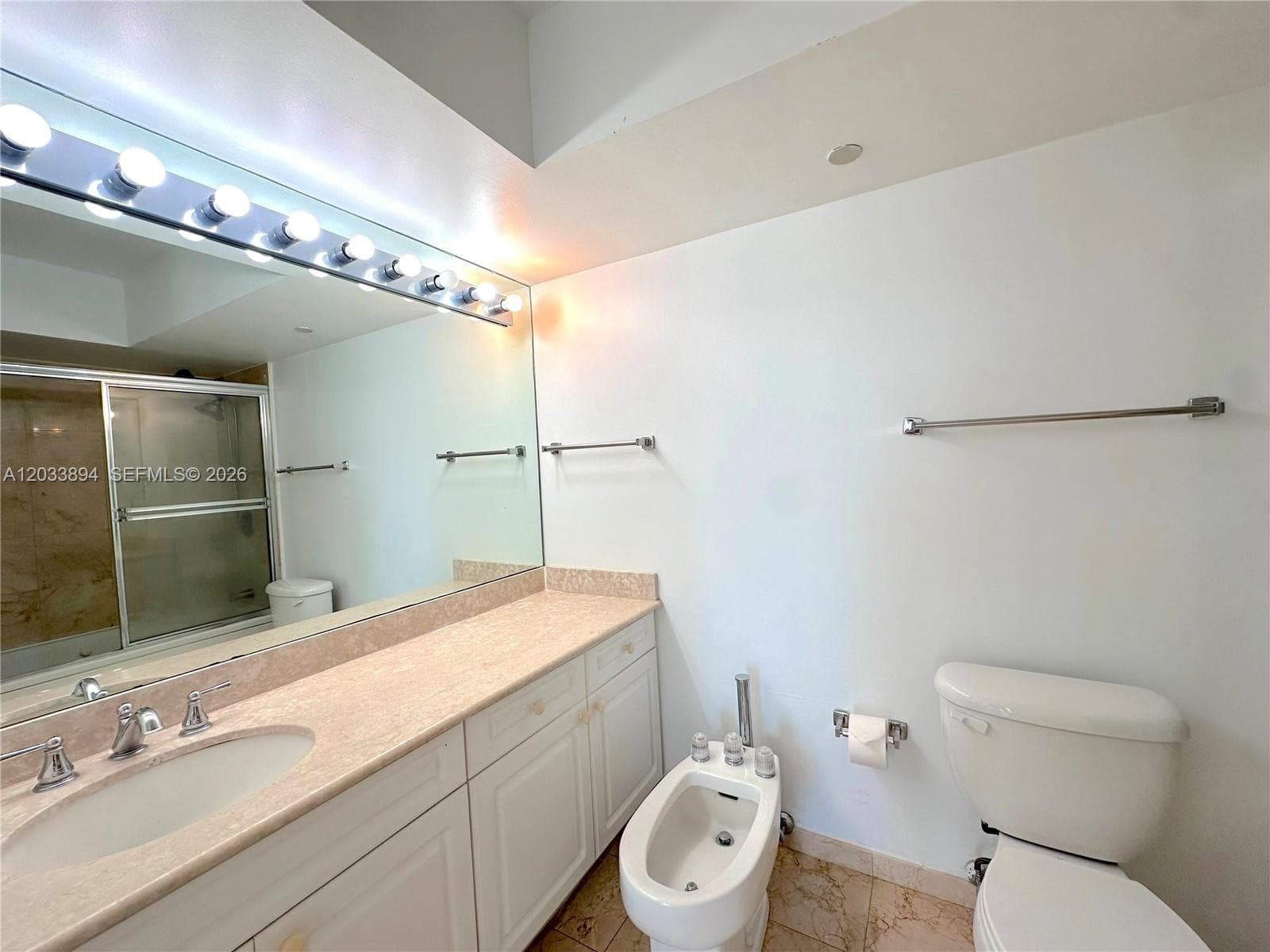 5900 Collins Ave 906 photo 11