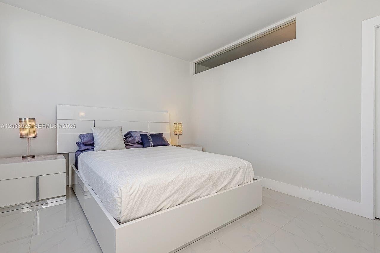 2301 Collins Ave 1416 photo 13