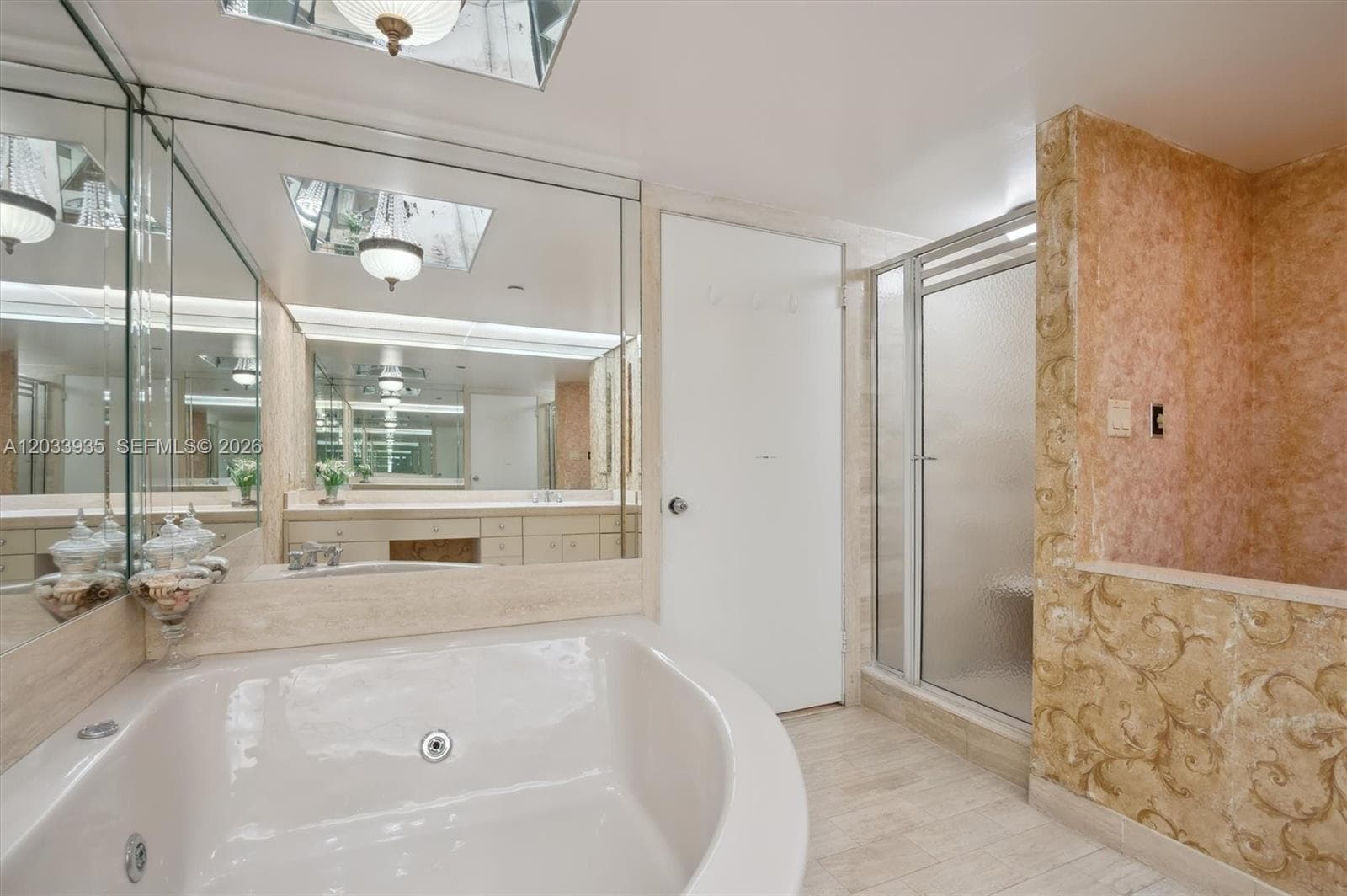 19707 Turnberry Way 20H photo 18
