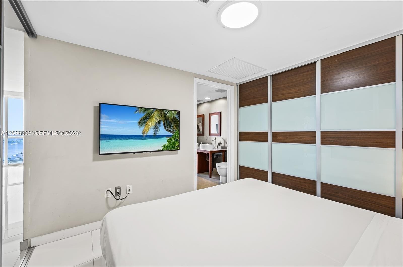 485 Brickell Ave 3109 photo 14