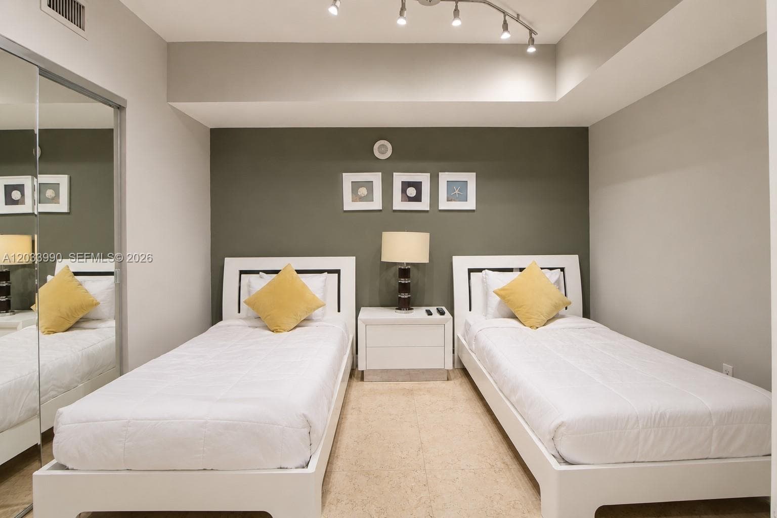 16699 Collins Ave 2906 photo 18