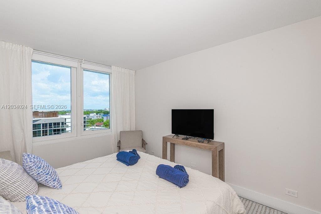2301 Collins Ave 926 photo 17