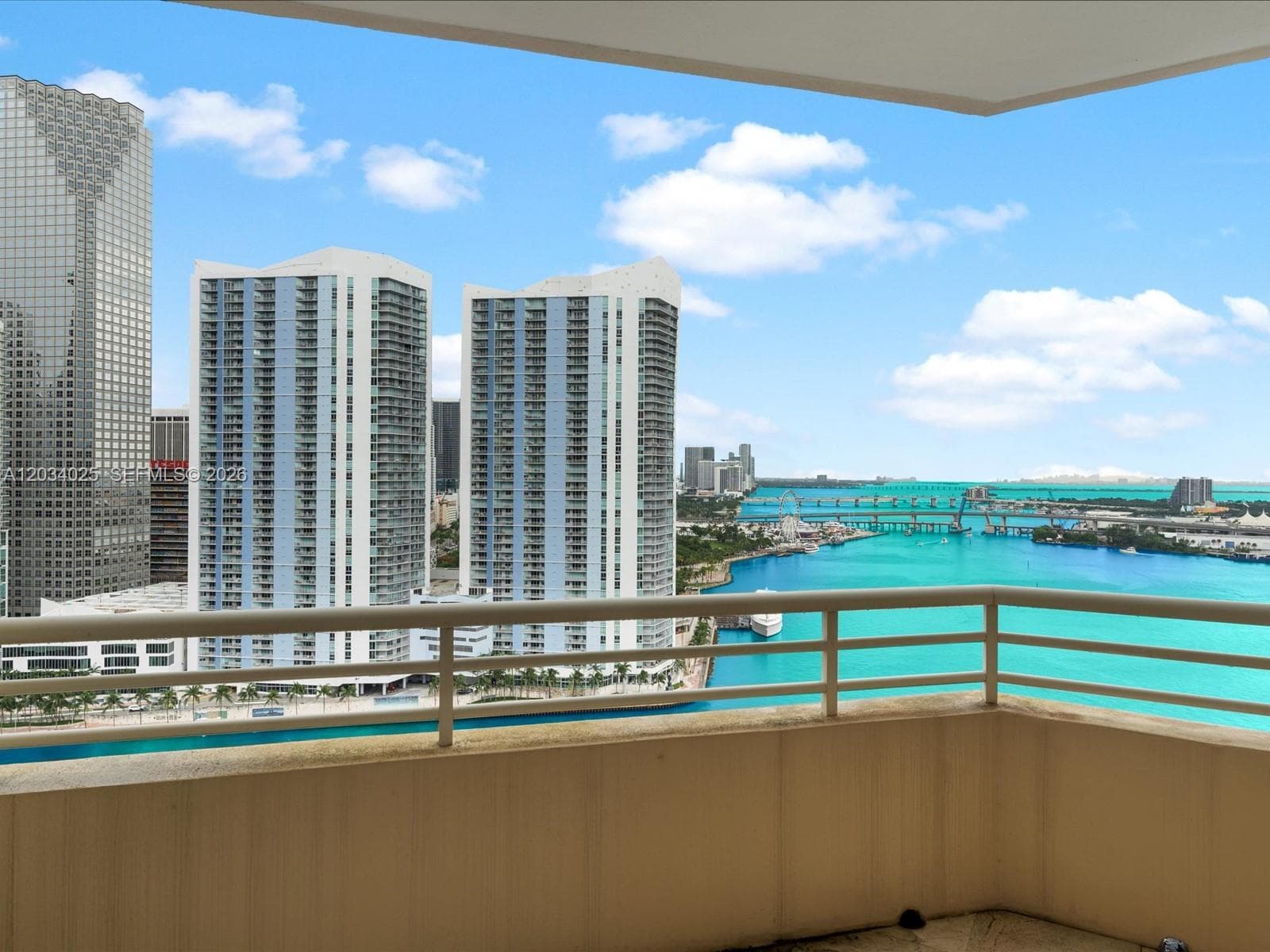 888 Brickell Key 2510 photo 1