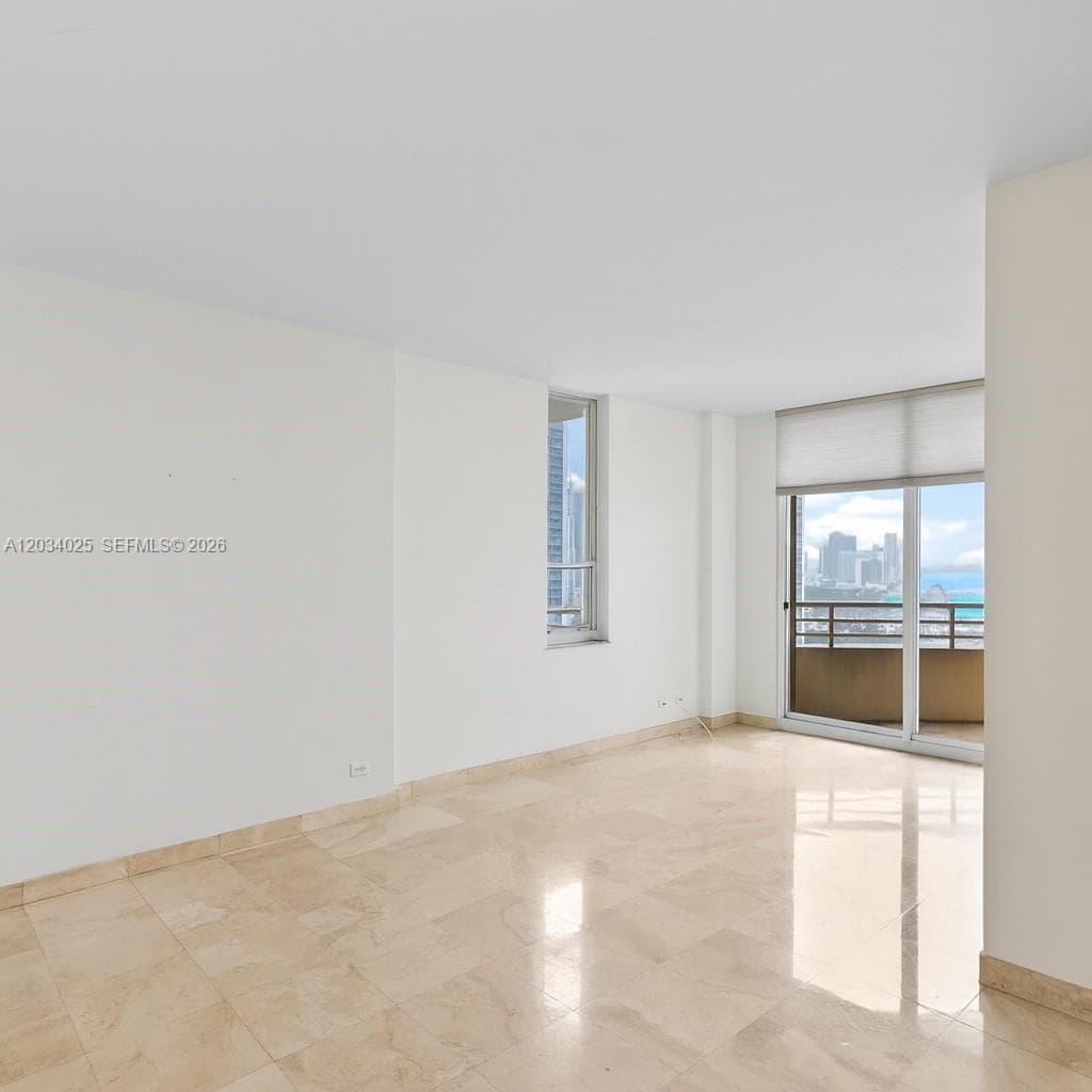 888 Brickell Key 2510 photo 8