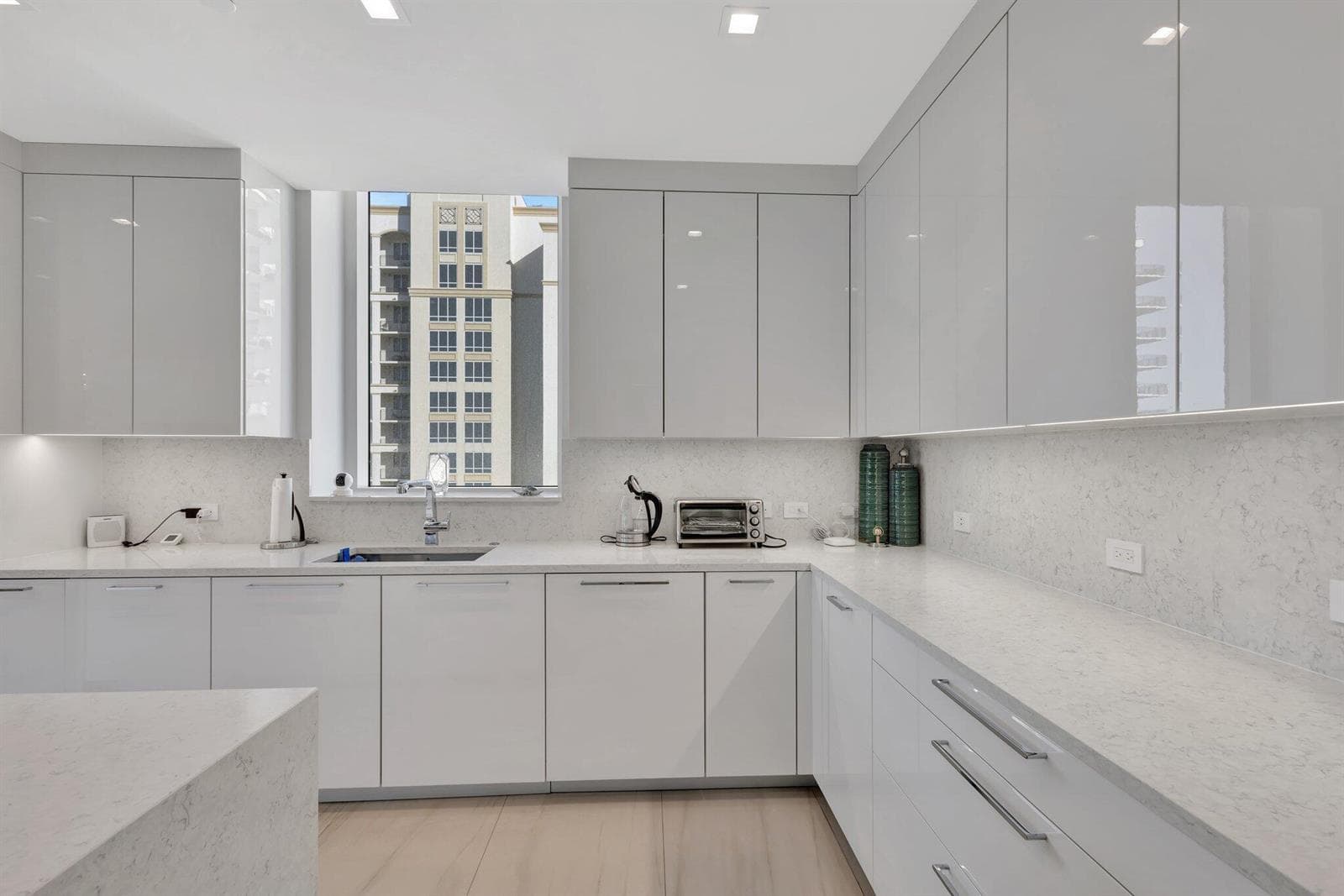 3730 N Ocean Drive 12c photo 7