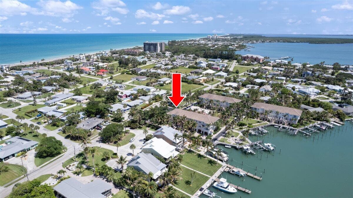 1581 Bow Line Road photo 2