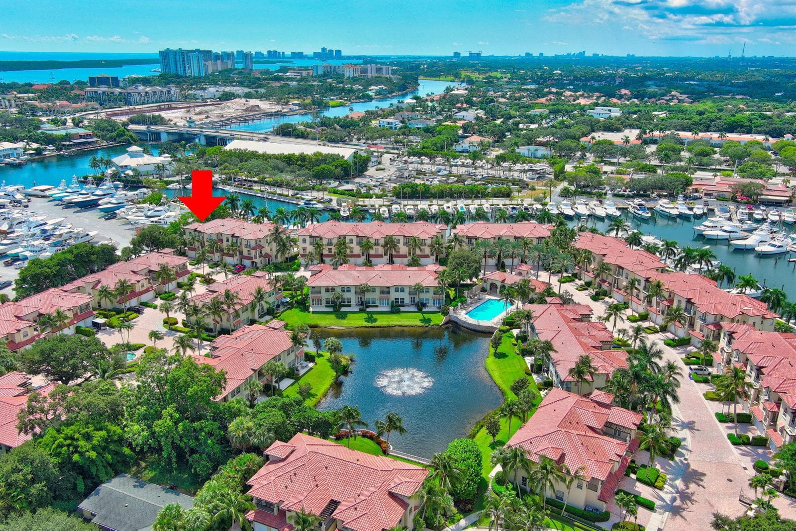 27 Marina Gardens Drive photo 1