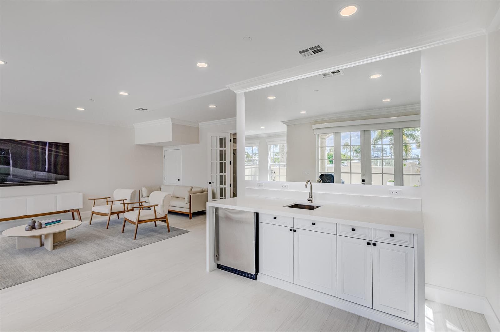 27 Marina Gardens Drive photo 14