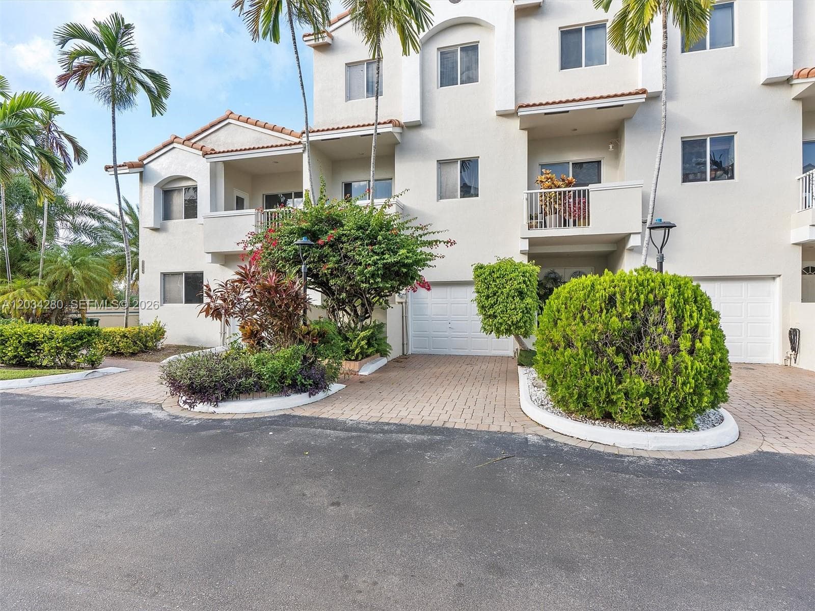 21399 Marina Cove Cir M12 photo 2