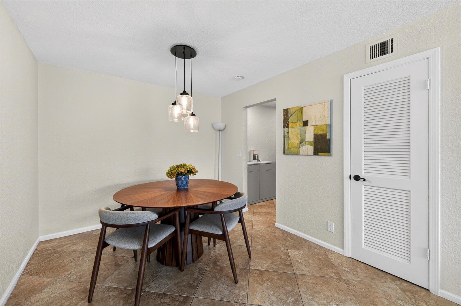 6457 Bay Club Drive 4 photo 10