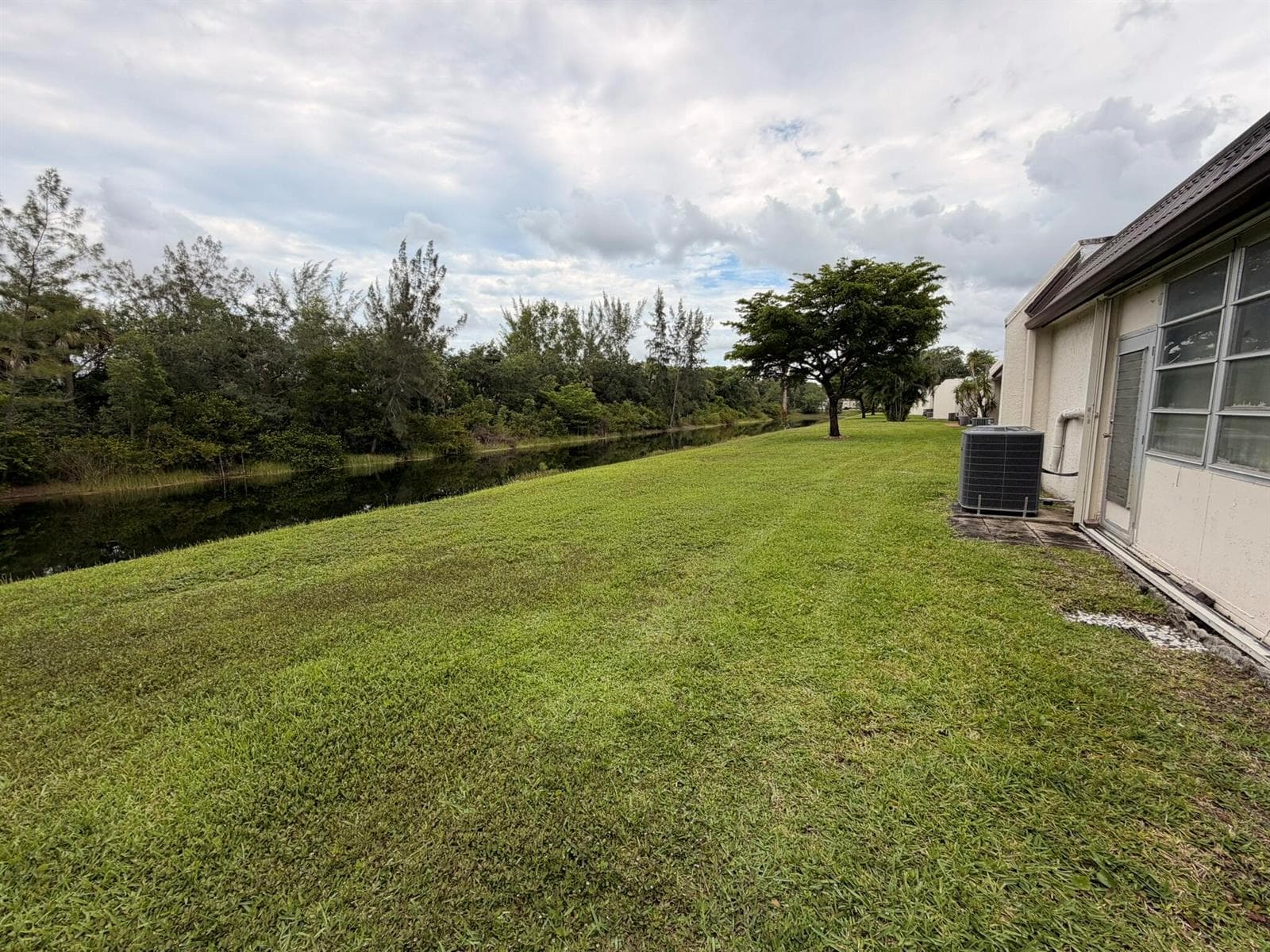 182 Lake Susan Lane photo 21