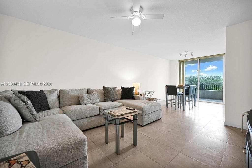 610 W Las Olas Blvd 312N photo 6