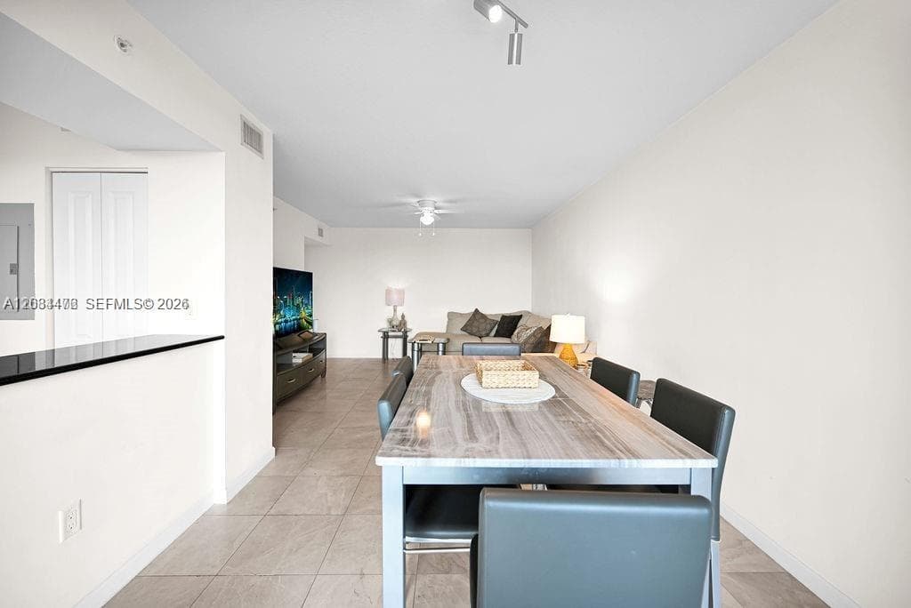 610 W Las Olas Blvd 312N photo 4