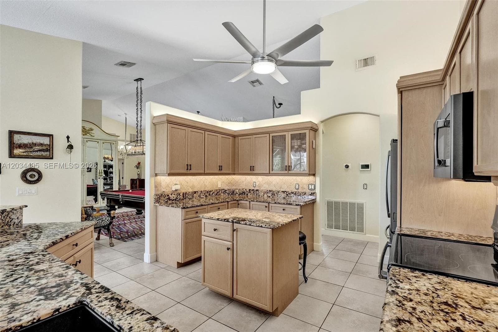 470 NE Cornwall photo 9