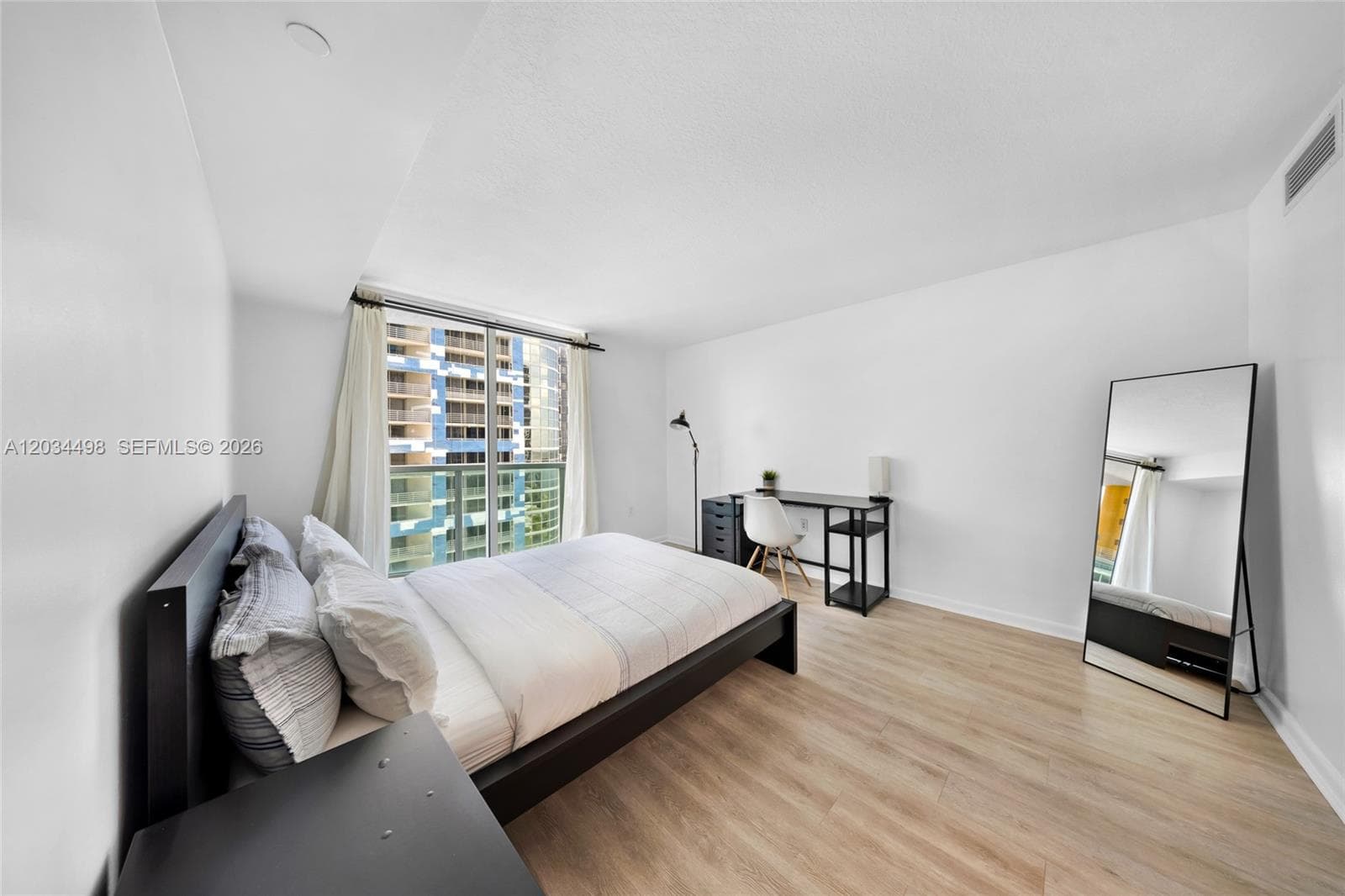 2101 Brickell Ave 605 photo 15