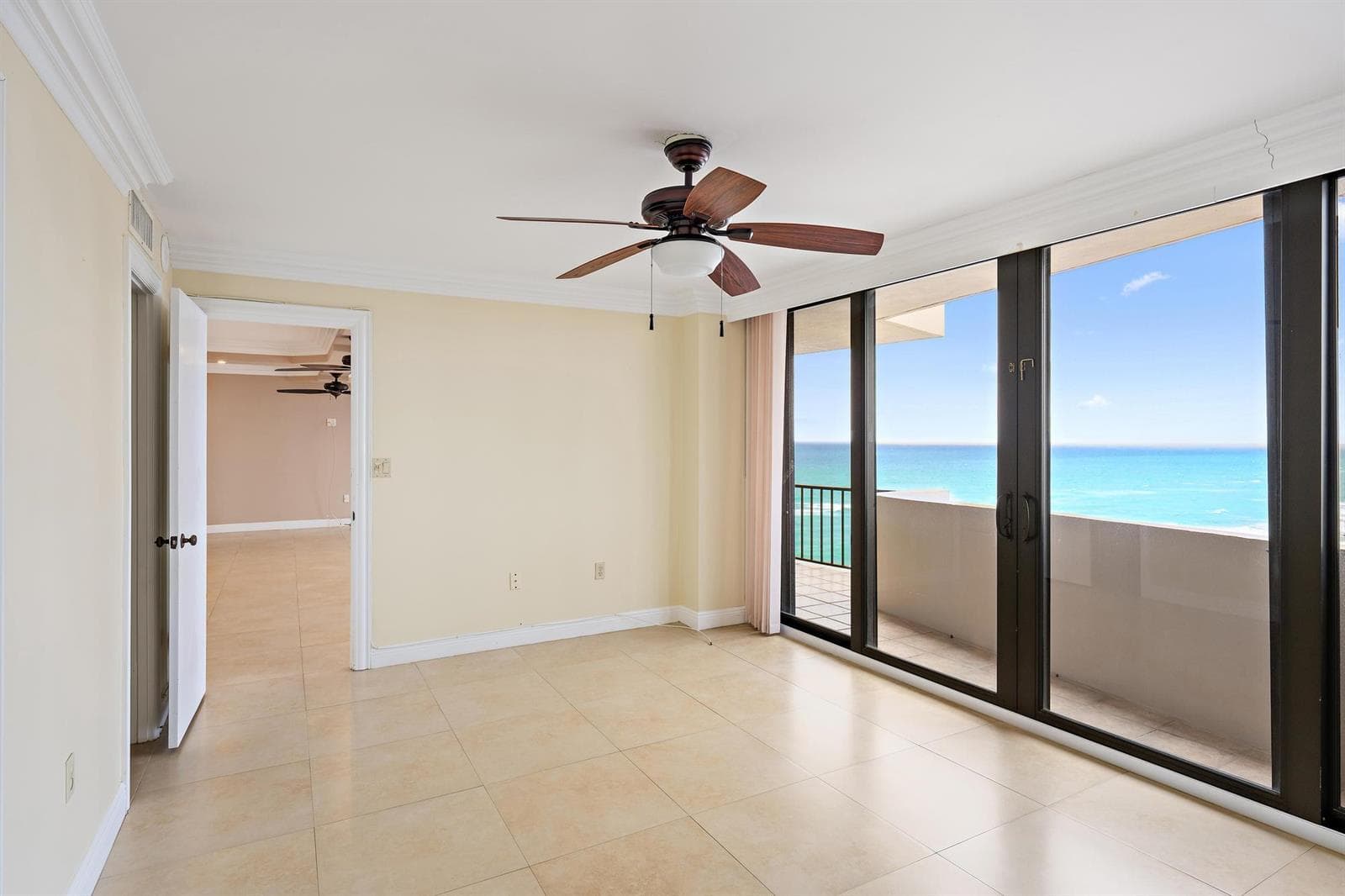 4200 N Ocean Drive 1-1404 photo 11