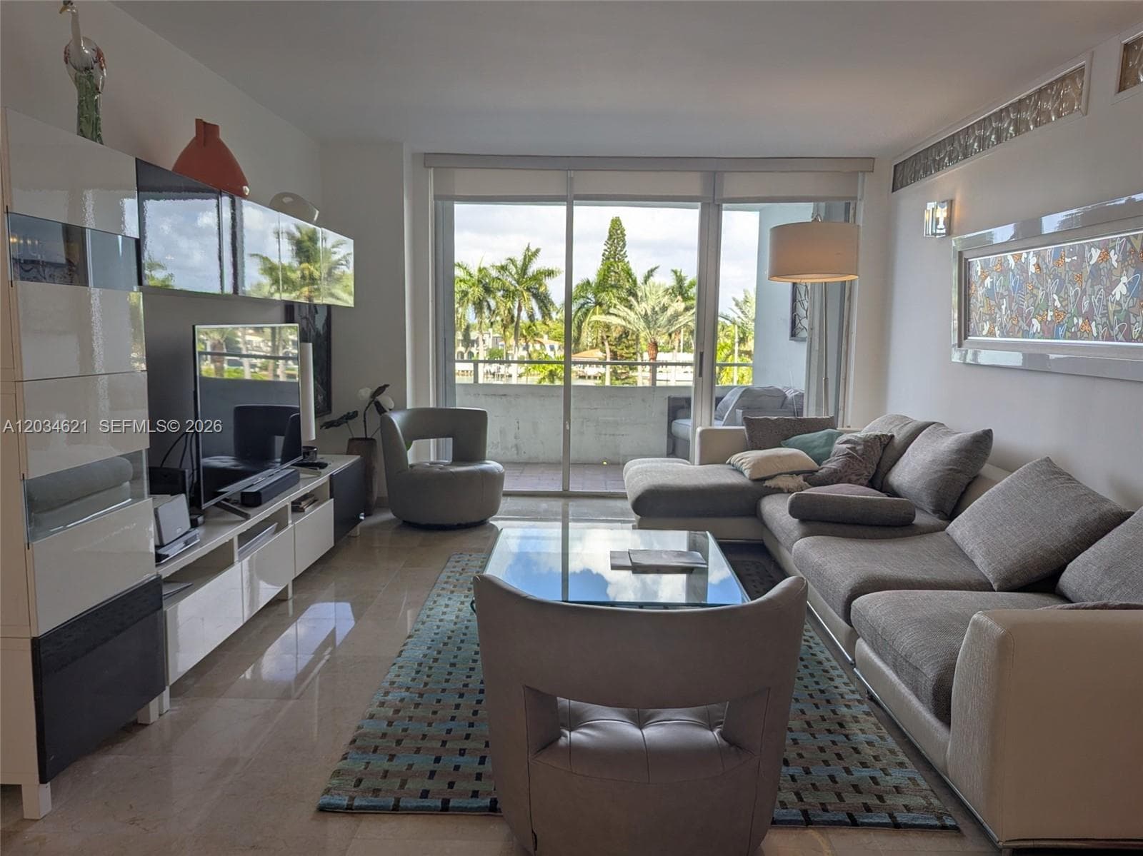 5161 Collins Ave 518 photo 1