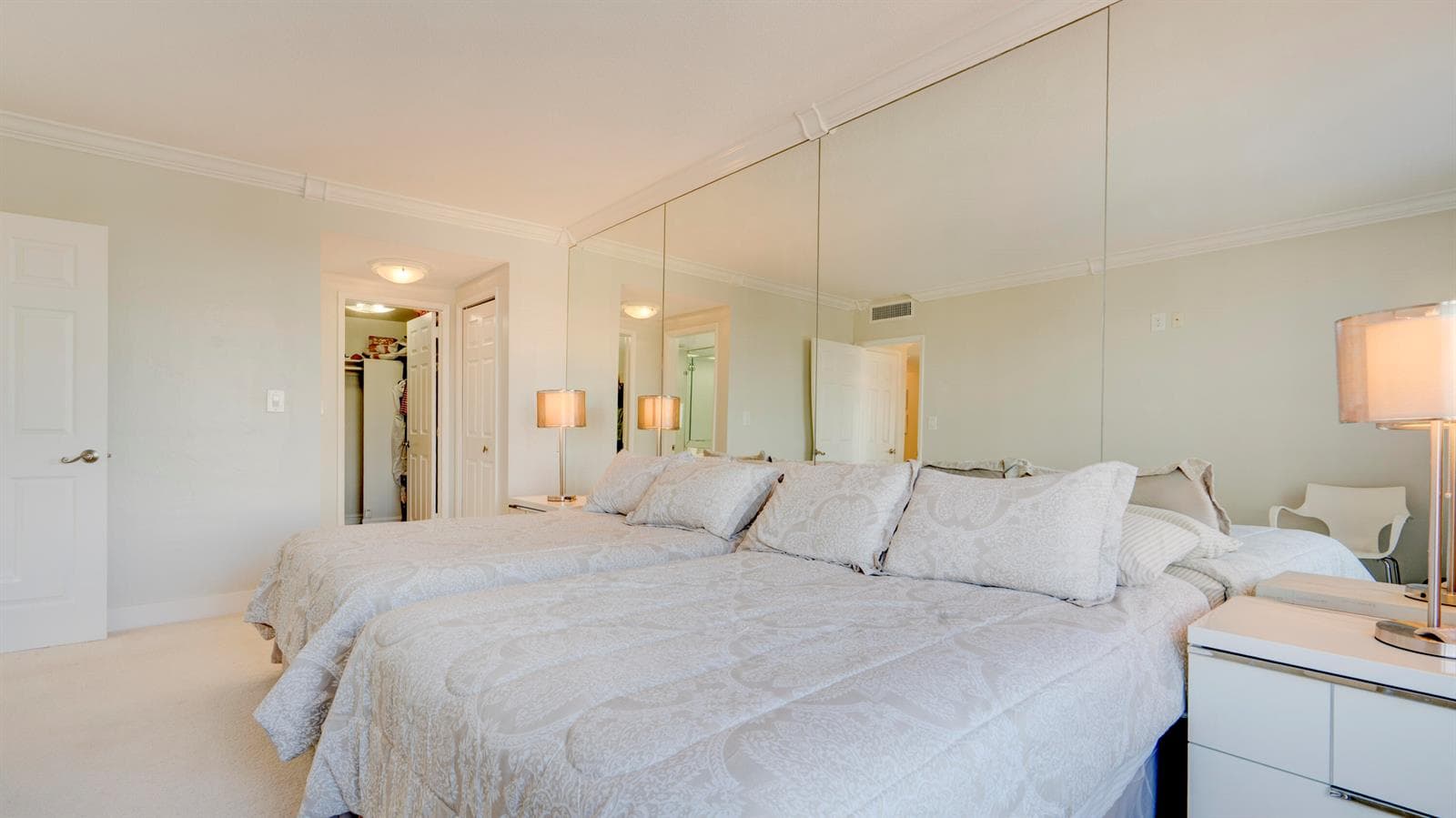 3800 Galt Ocean Drive 515 photo 22