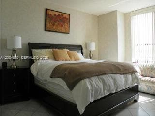 3505 S Ocean Dr 704 photo 7
