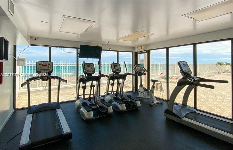 3505 S Ocean Dr 704 photo 11