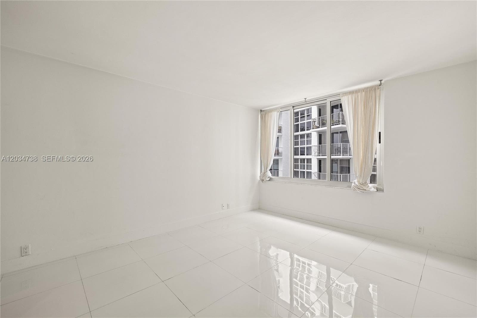 1200 West Ave 622 photo 17
