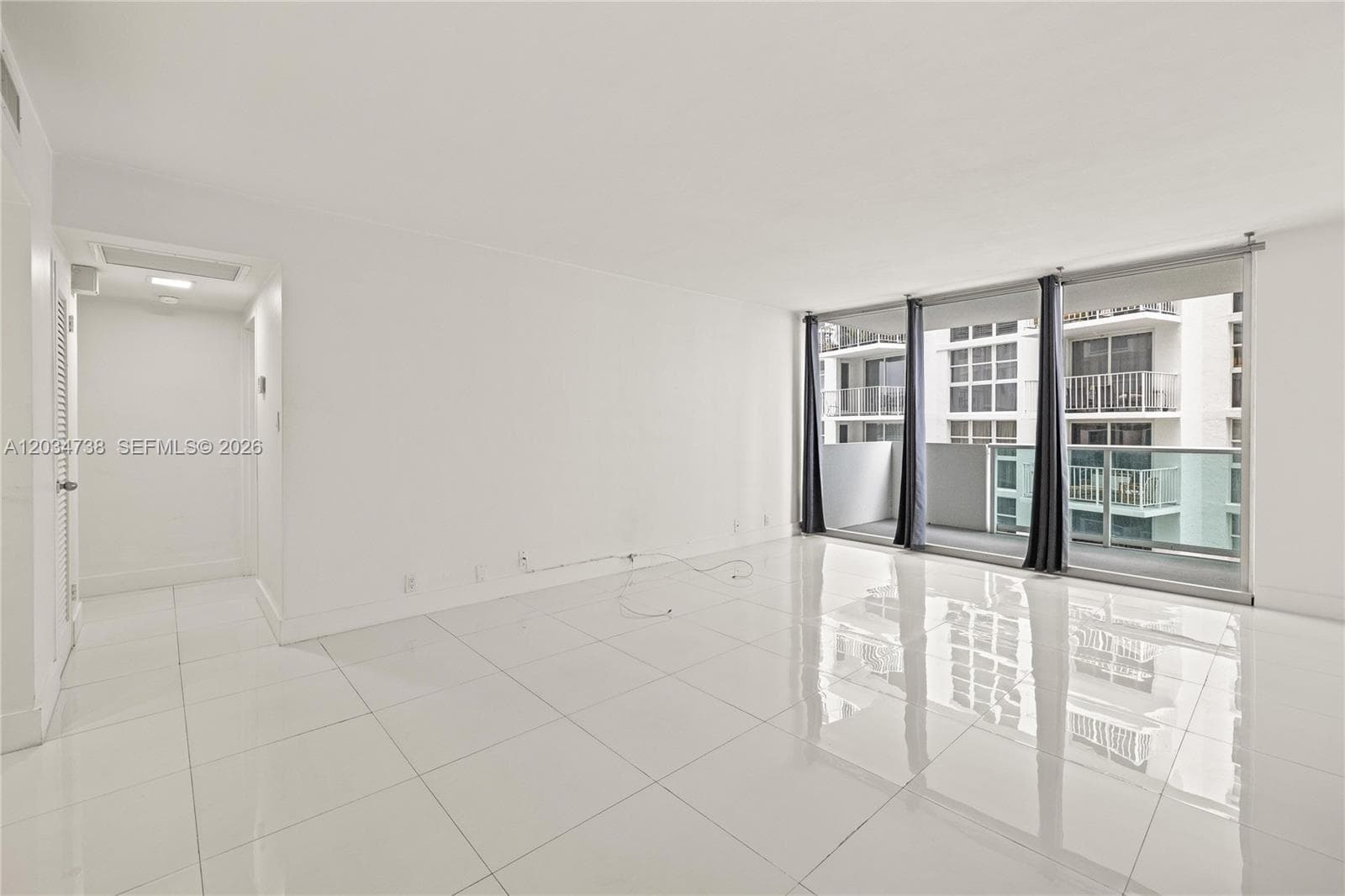 1200 West Ave 622 photo 5