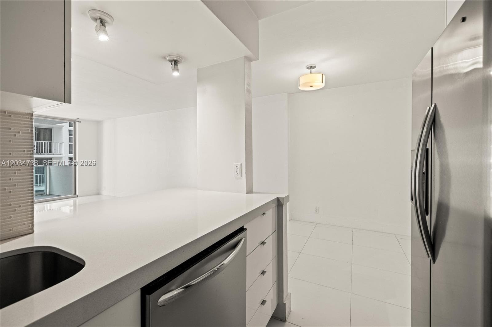 1200 West Ave 622 photo 15