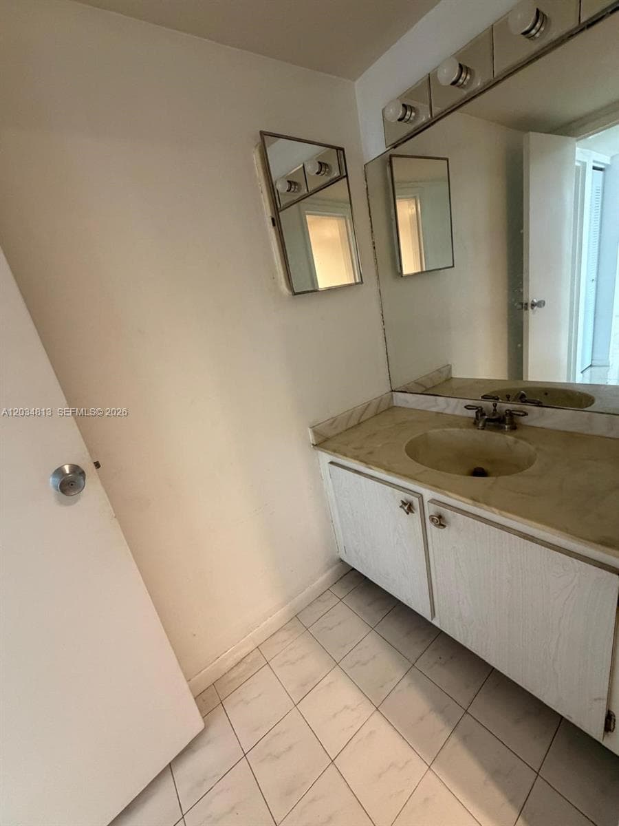 200 S Waterway Dr S 107 photo 15