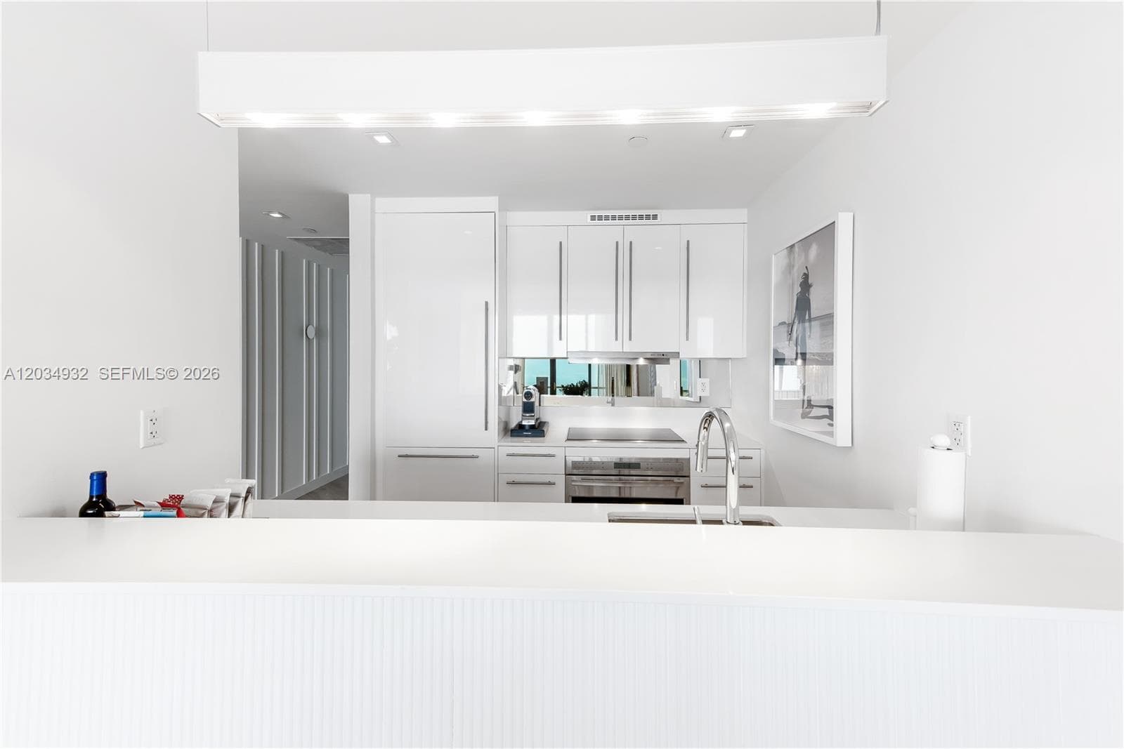 2201 Collins Ave 1019 photo 7