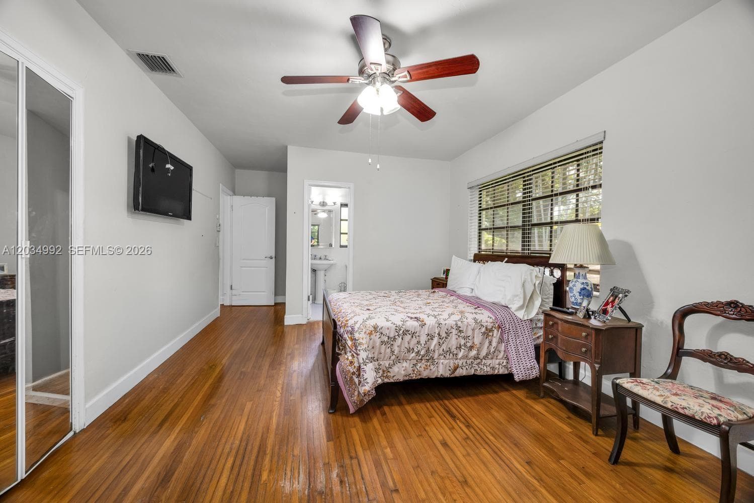 740 Jeronimo Dr photo 6