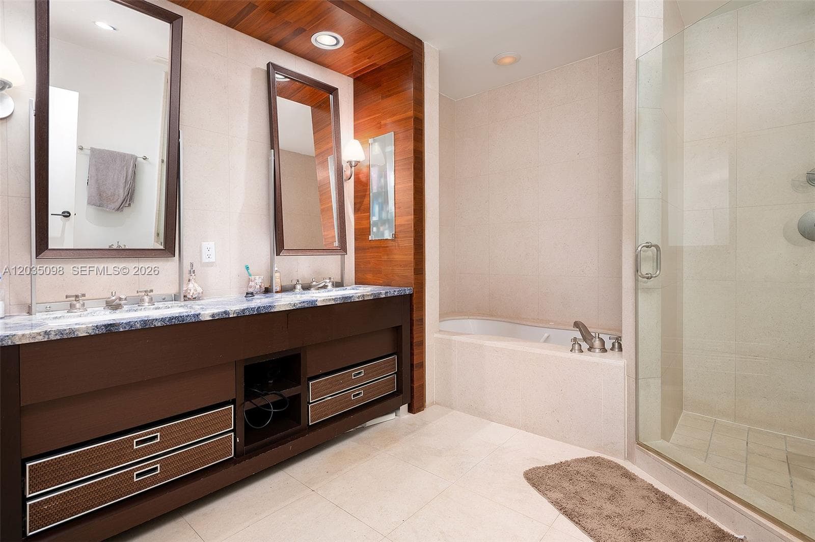 6799 Collins Ave 510 photo 11