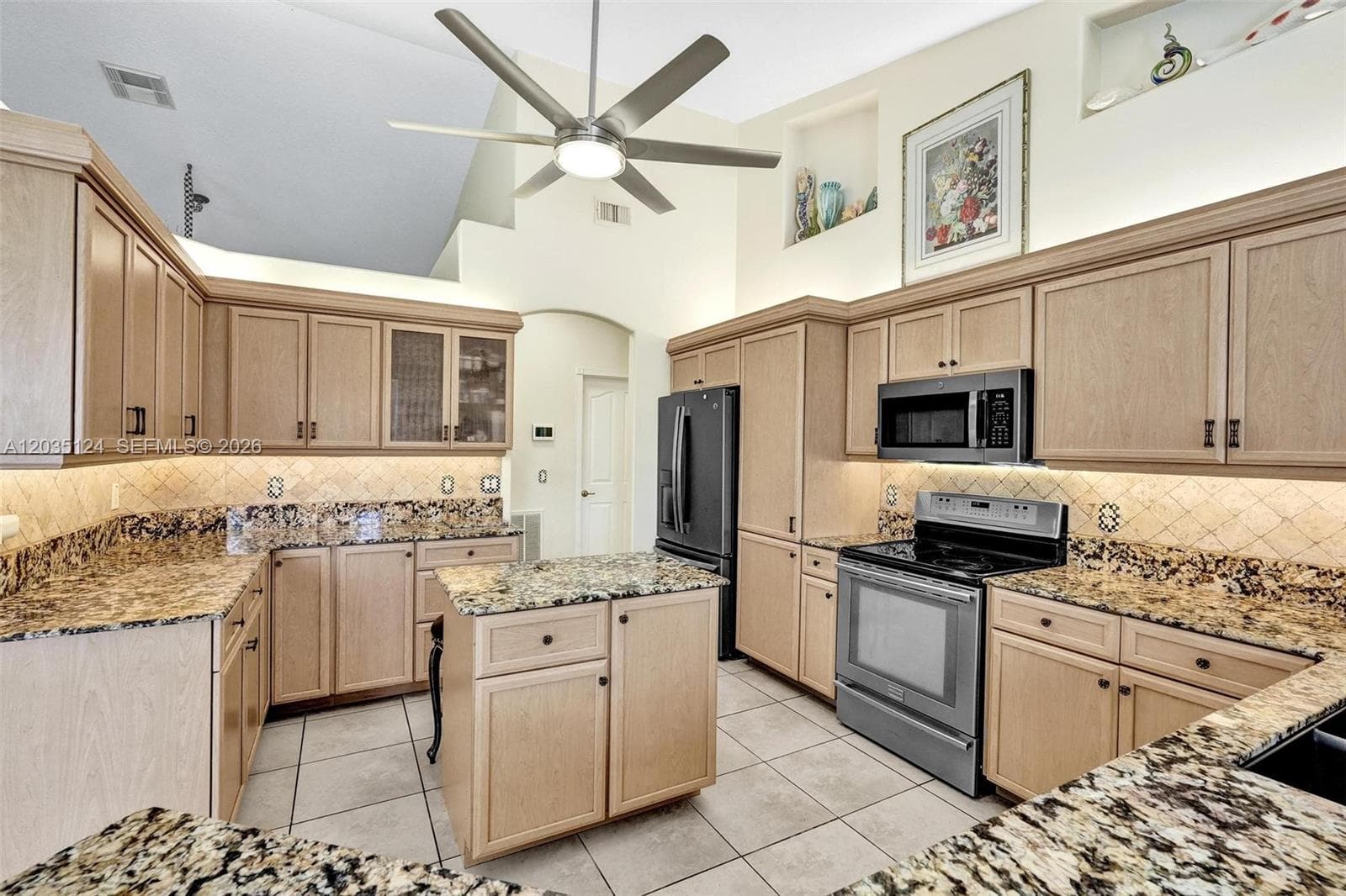 462 NE Cornwall photo 6