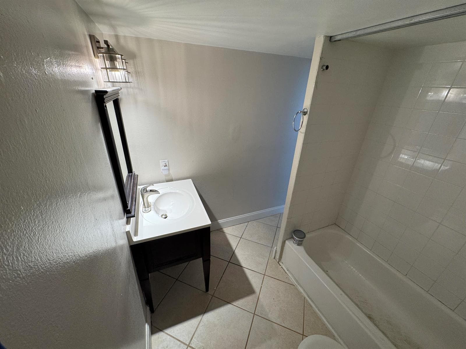 725 Hummingbird Way 210 photo 23