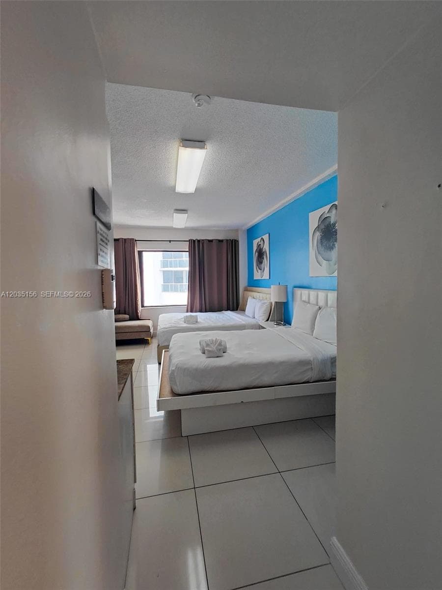 6345 Collins Ave 830 photo 13
