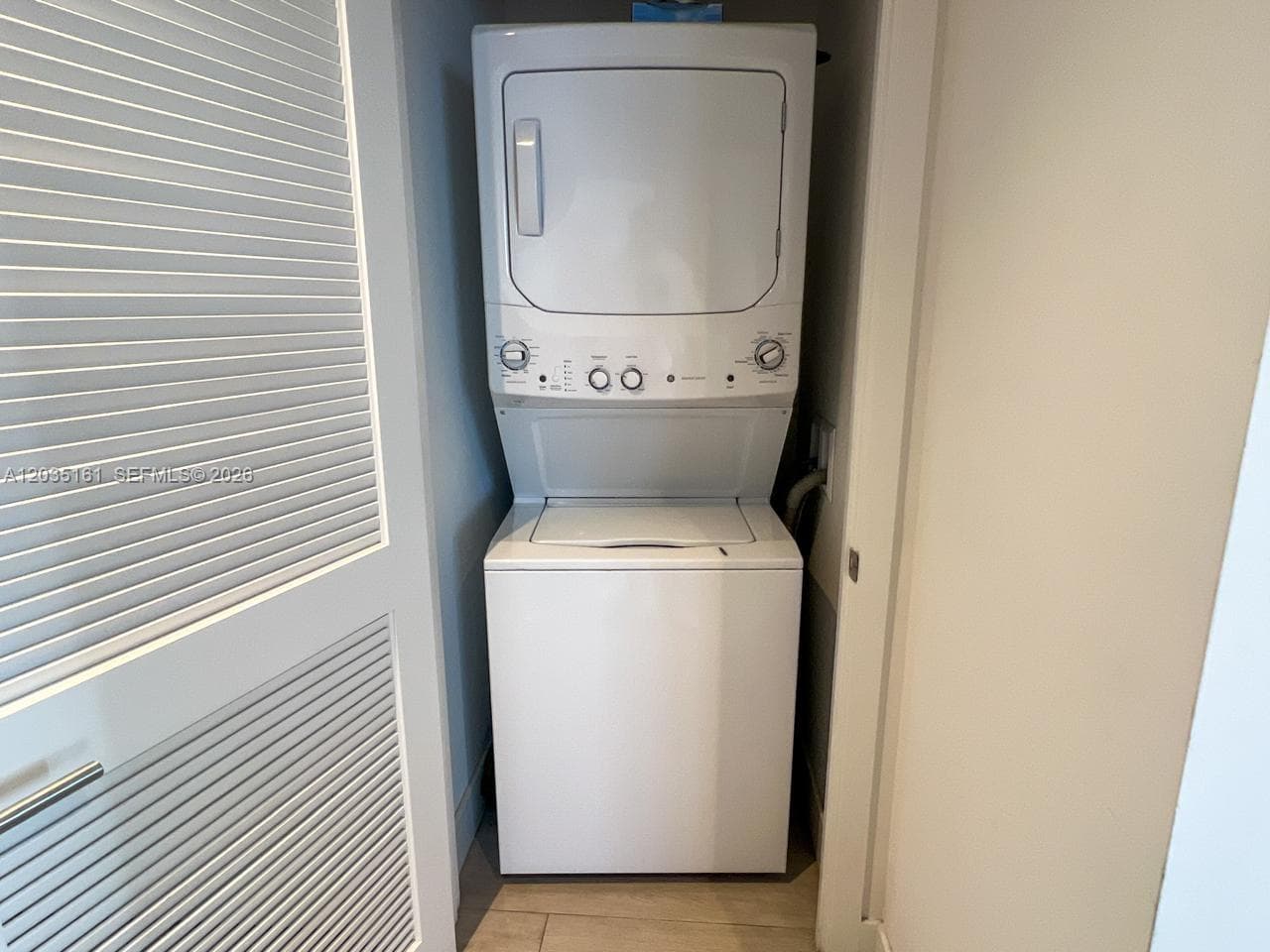 4010 S OCEAN DR R2402 photo 12