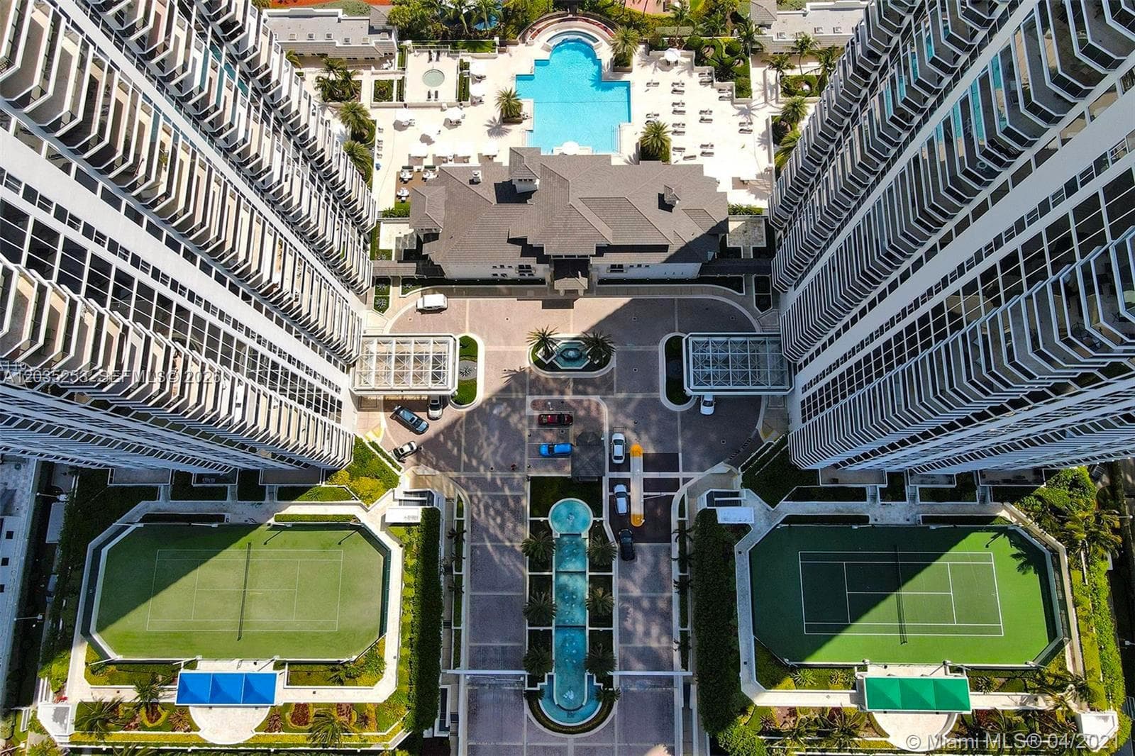 4779 Collins Ave 2708 photo 14