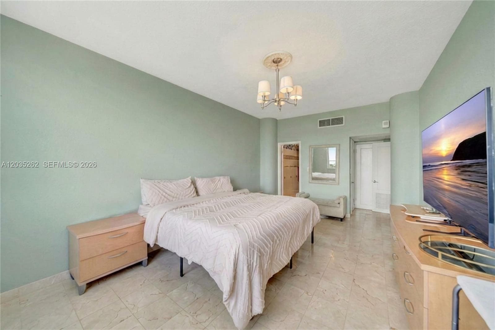5005 Collins Ave PH02 photo 13