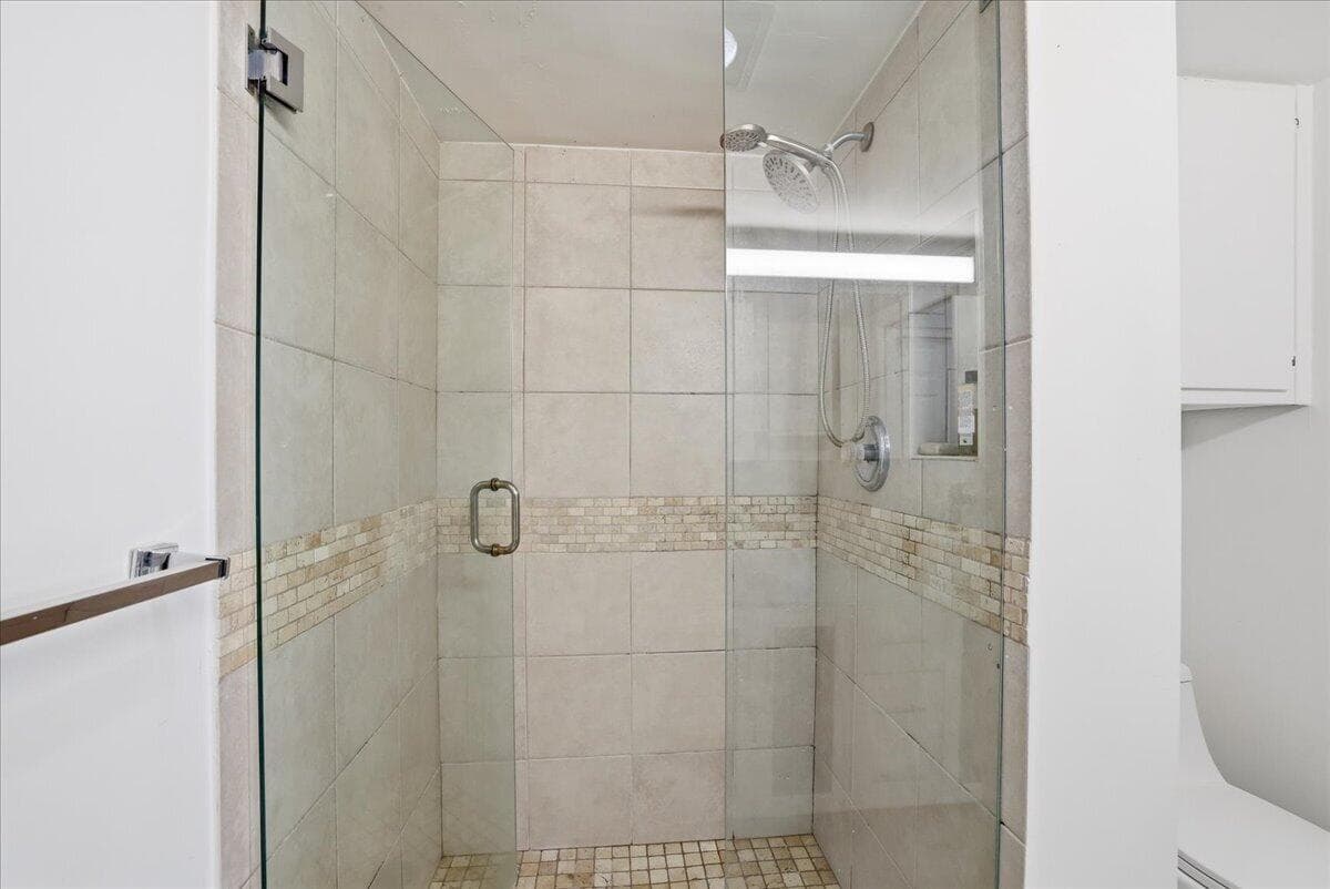 16 Royal Palm Way 205 photo 19