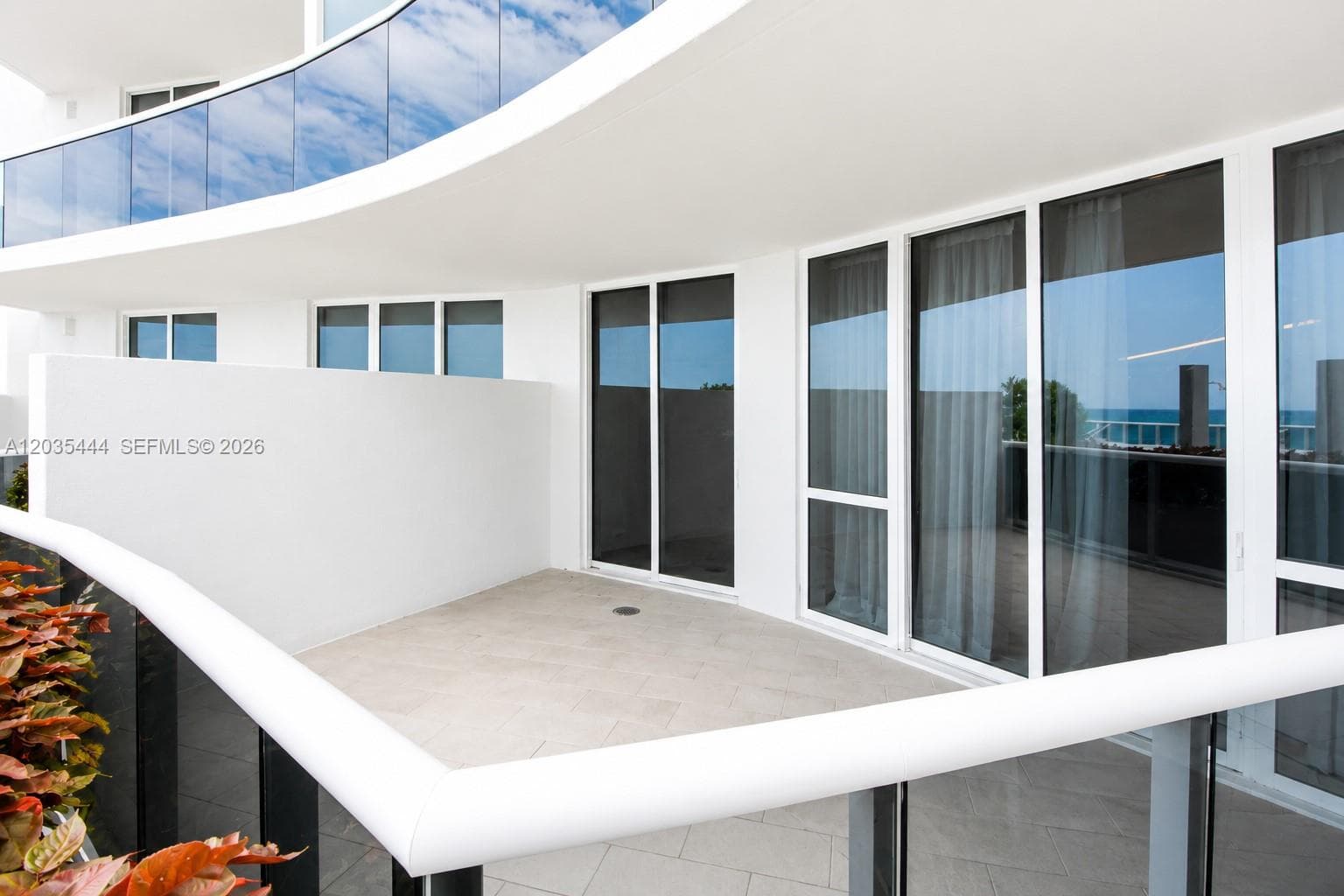 15901 Collins Ave 403 photo 21