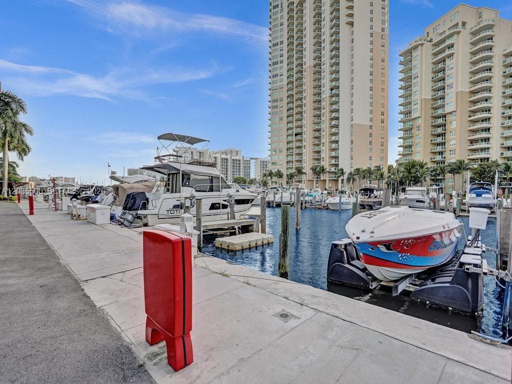 3370 Hidden Bay Dr 2107 photo 22