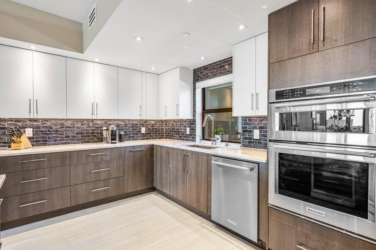 1035 S Federal Highway 406 photo 4