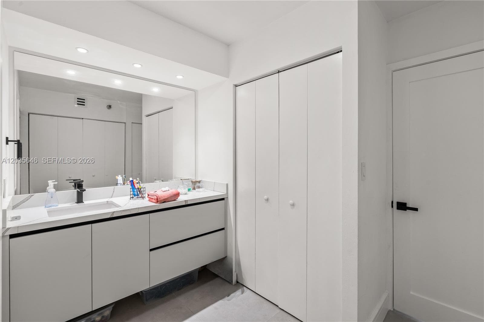 20505 E Country Club Dr 331 photo 18