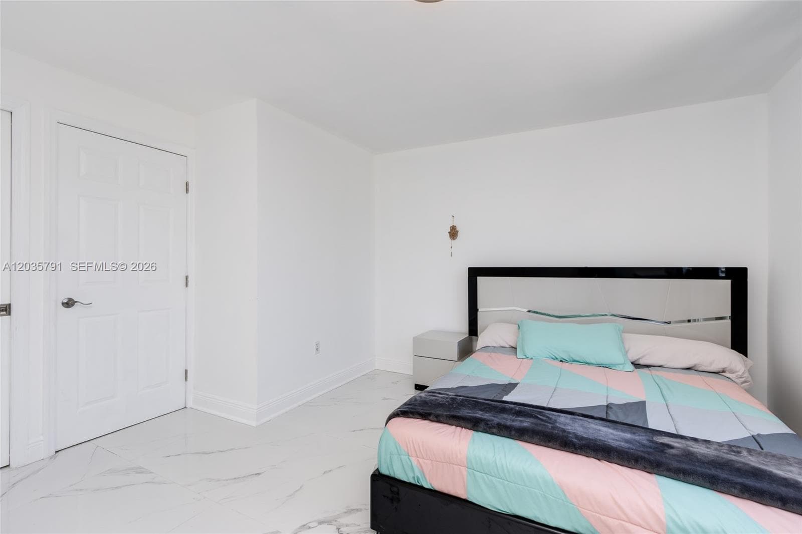 3527 NE 168th St 309 photo 5