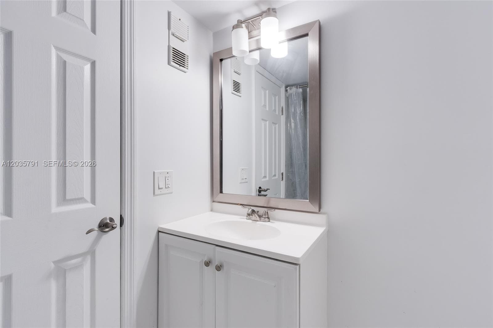 3527 NE 168th St 309 photo 10