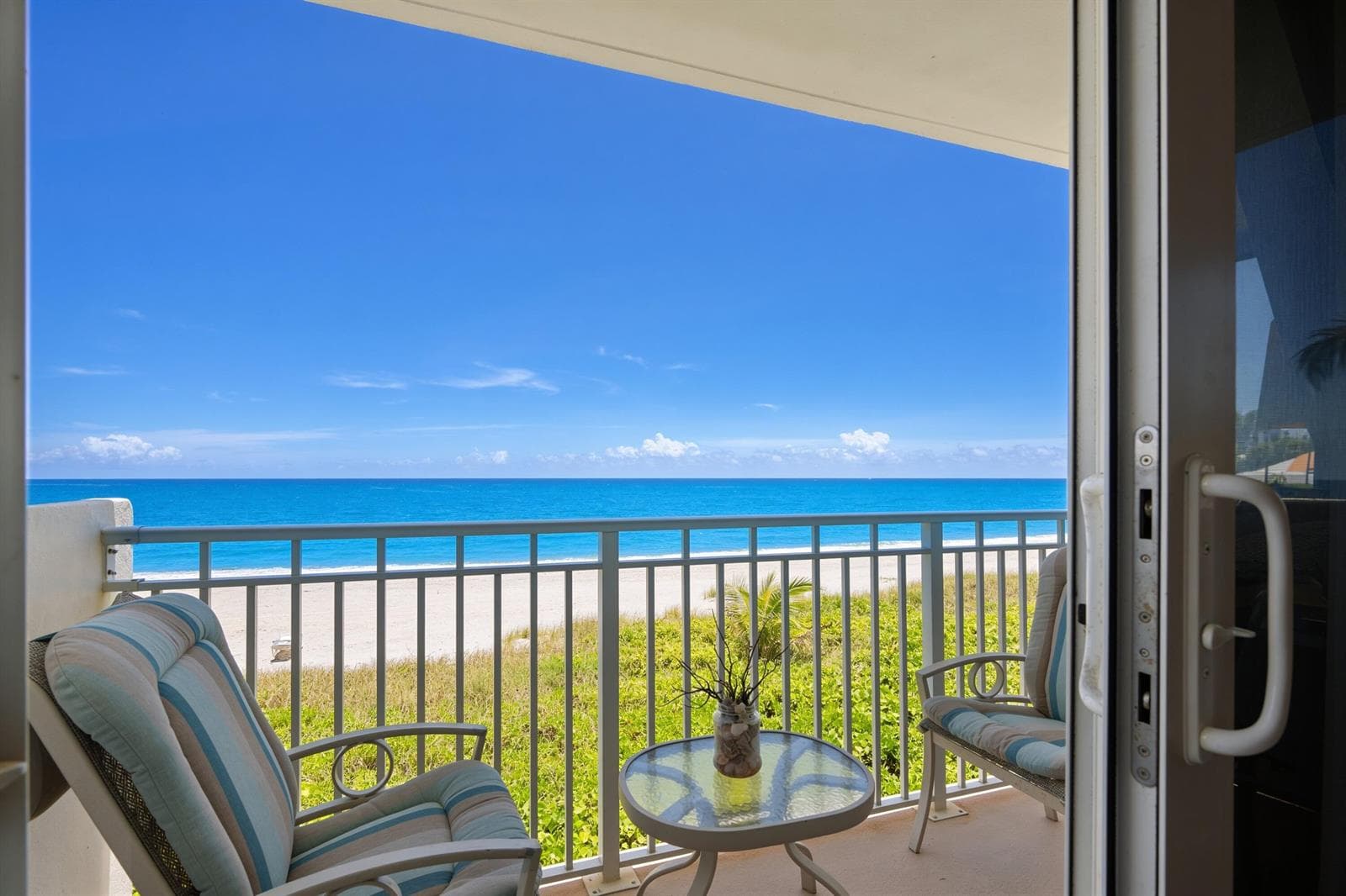 3301 S Ocean Boulevard 109 photo 2