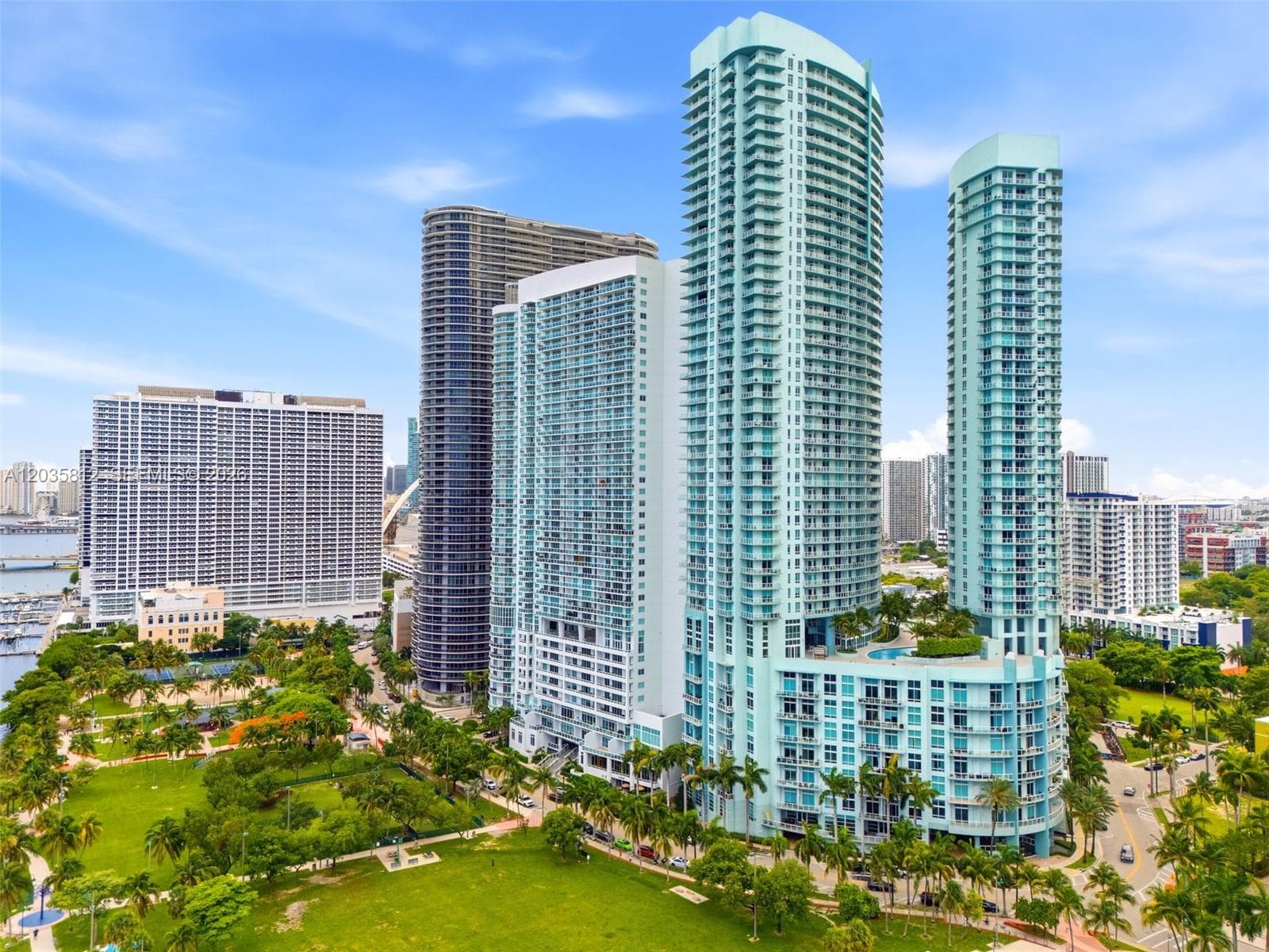 1900 N Bayshore Dr 2207 photo 13