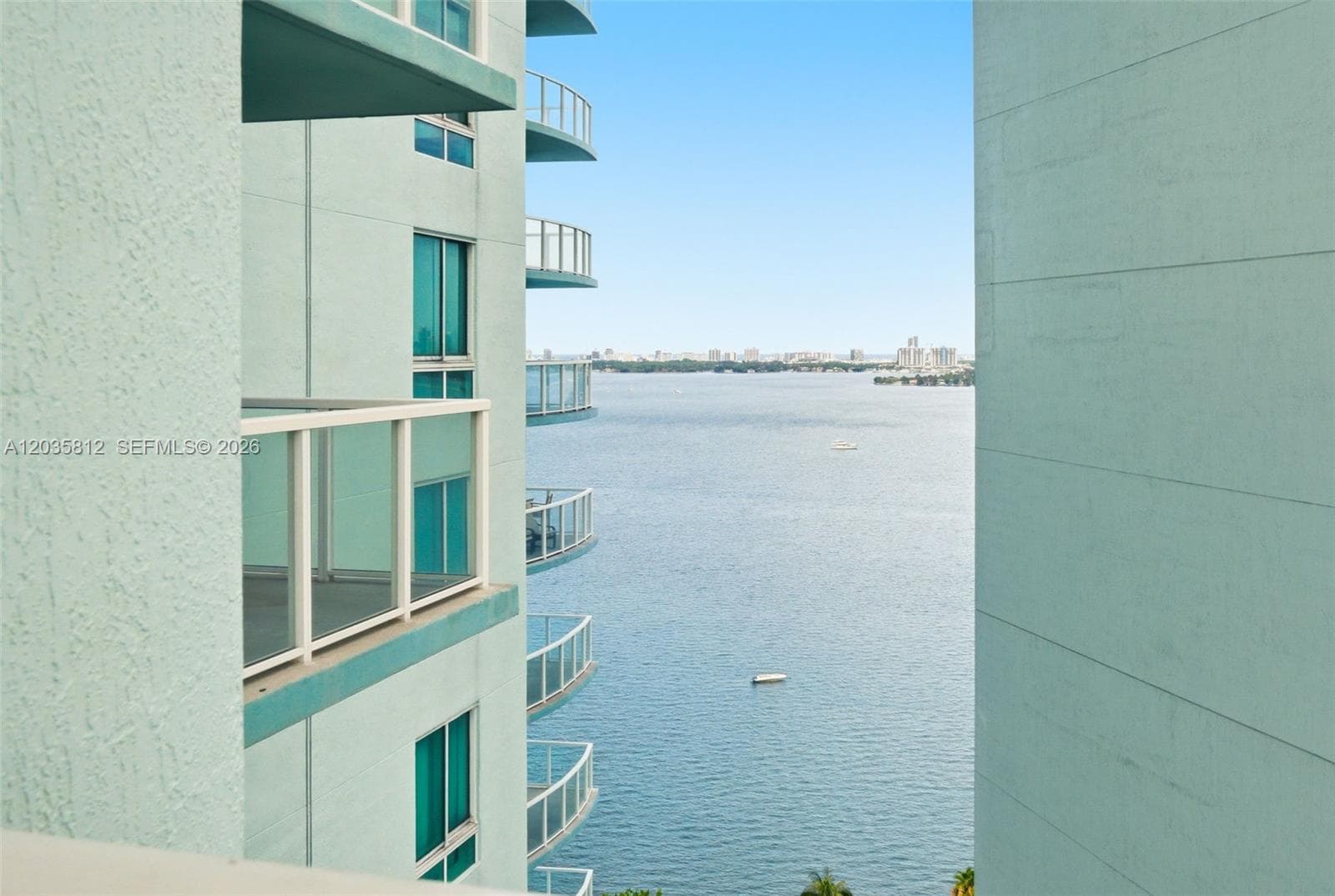 1900 N Bayshore Dr 2207 photo 11